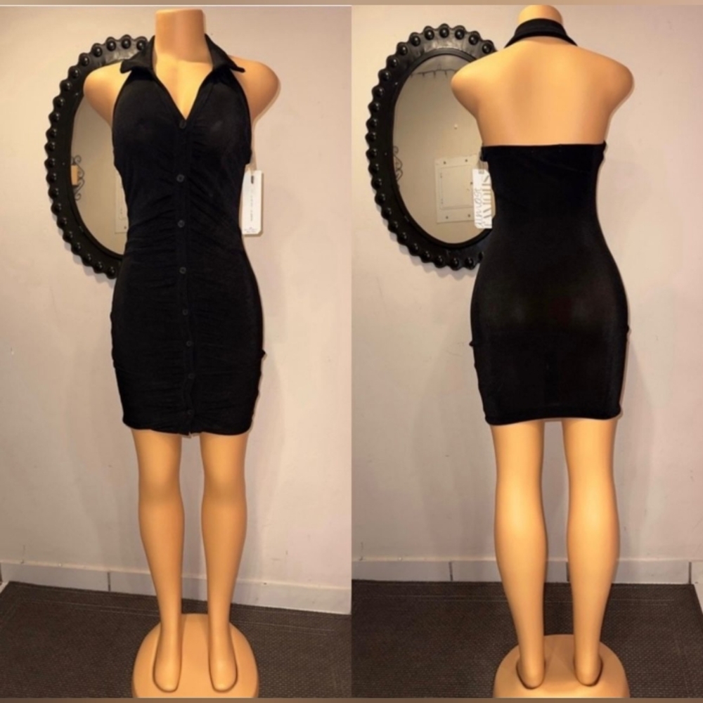 NWT BLACK  BACKLESS WITH BUTTONS IN FRONT DRESS HALTER TANK SIZE M